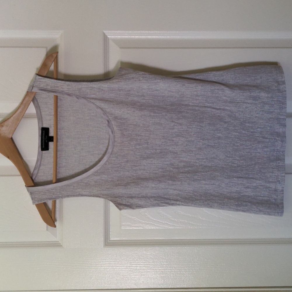 Banana Republic women's luxe touch satin color light lilac tank top s